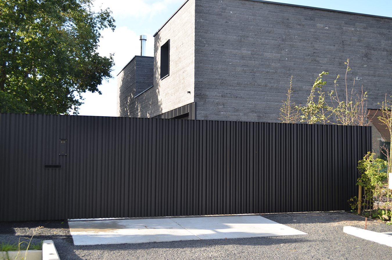 Read more about the article House in Duffel